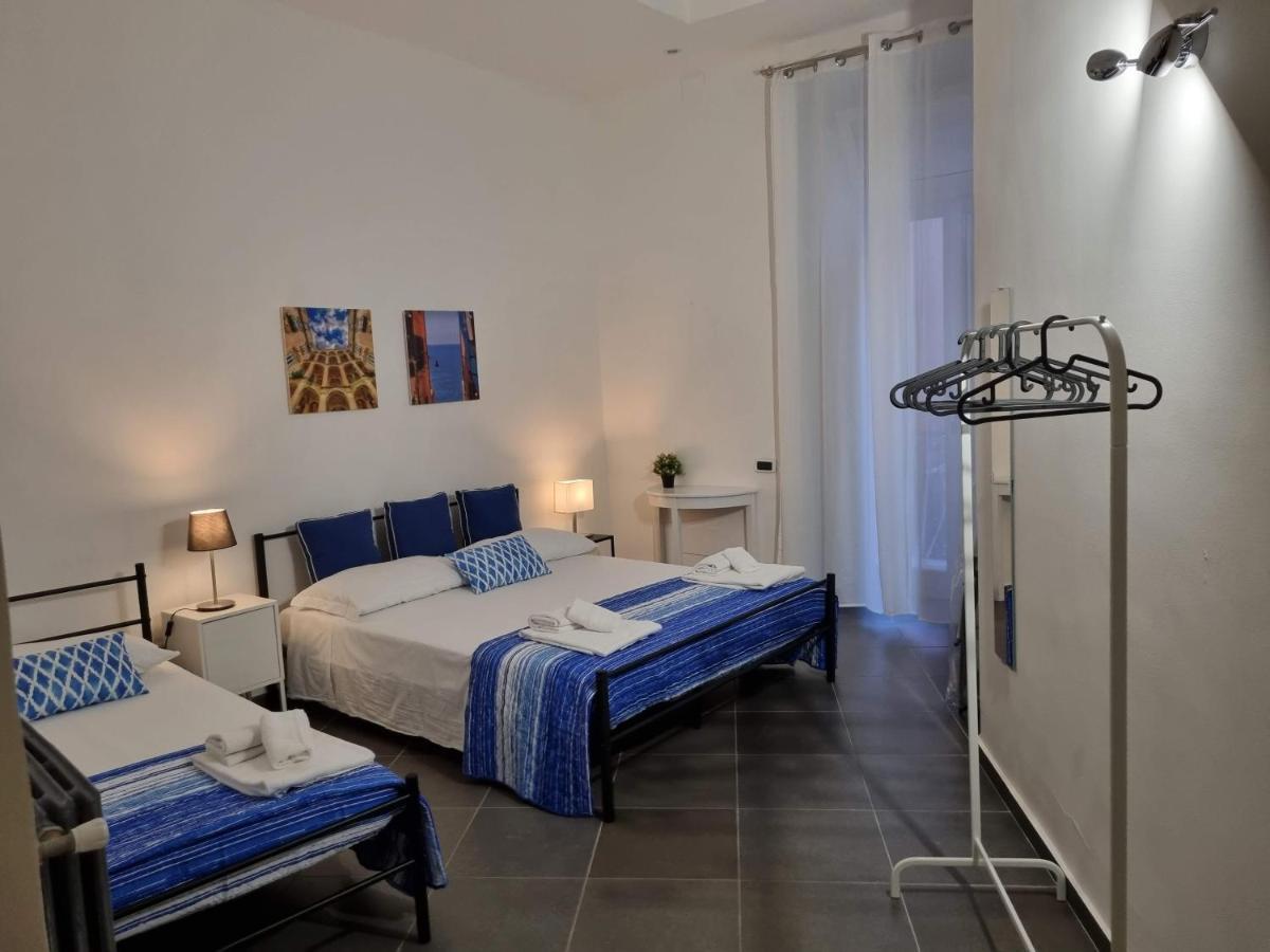 Napoli Sottosopra Chiaia Apartman Kültér fotó