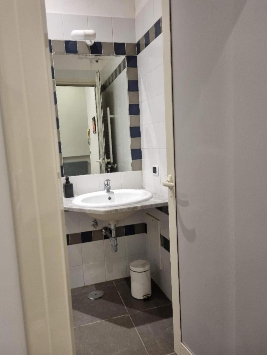 Napoli Sottosopra Chiaia Apartman Kültér fotó